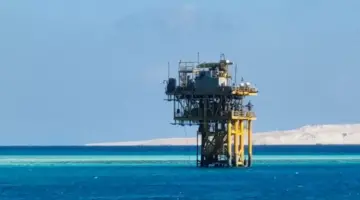 “بتروجلف” ترفع إنتاجها بـ10 آلاف برميل يوميًا في خليج السويس